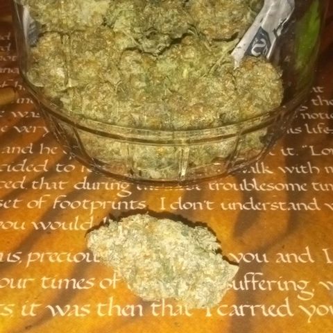 Cotton candy cane and G.R.E.A.M growlog timeline photo