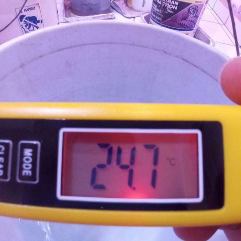 Collie Man Kush #3 growlog photo: Temperature water