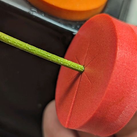 Ceecee growlog photo: Root spots! Was gone for a few days so uploaded the average temps/rh.