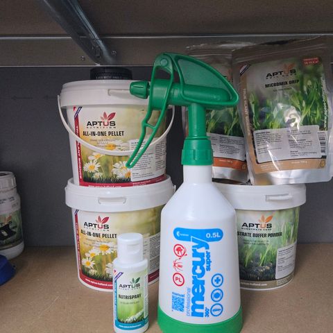 Apple Jack growlog photo: Nutri-Spray Blattdünger auftragen, alle 10-15 Tage