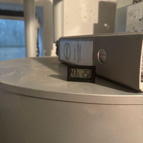 44 Northern Light Auto growlog photo: In der Hütte war es doch zu warm am Wochenende - jetzt doch am in den Keller.