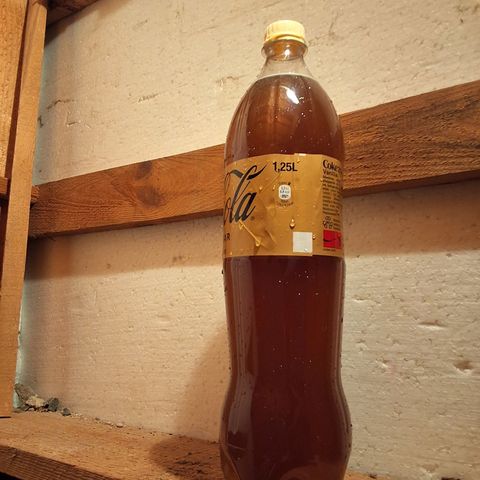 Auto Banana Blaze growlog photo: Mix of Bioheaven X Rootjuice X Biogrow  with 1.25  litre of water
625 ml for each plant 