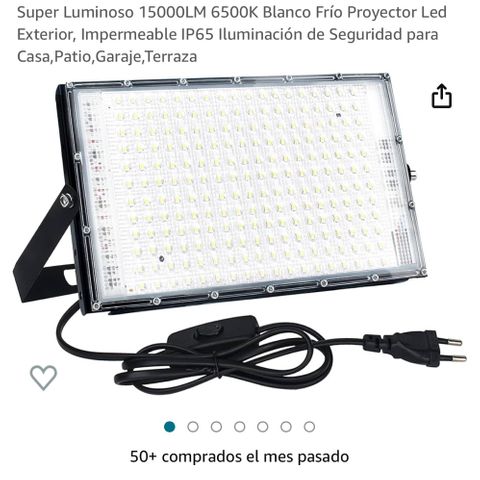 #2 Apple Fritter Auto  growlog photo: He añadido un foco de exterior led de 150w, 6500k, 15.000 lúmenes blanco frío. Lo uso dentro de casa ya que fuera hay temperaturas muy bajas. Lo combino con el poco sol que pueden recibir la planta. Lo pondré en ciclos de 18-20 horas luz, 4-6 oscuridad progresivamente. Están a 30 cm de la planta. No las dejo la botella ya que dentro hay buena temperatura. 