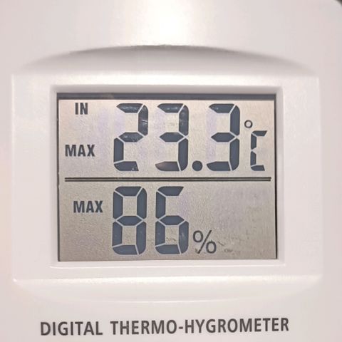 Crystal Meth growlog photo: Estás son las temperaturas y humedades máximas del 18/04/2024