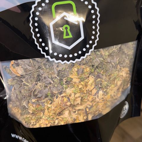 Sunset Sherbet Auto growlog photo: Viel zu spät geerntet direkt in groovebags ist ja schon trocken af 
