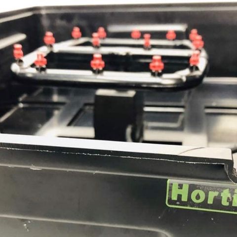 Tangie growlog photo: Cloning… & so it begins!! The Hortipots pump is…w e a k, I am being kind. Added a Visonsun submersible pump &, mounted a HortiPots Clone Machine 19 Spray Nozzle Manifold, to the Visosun submersible pump: I want to sleep near this cloning machine, the sound oc running water as I sleep🪴🙏
