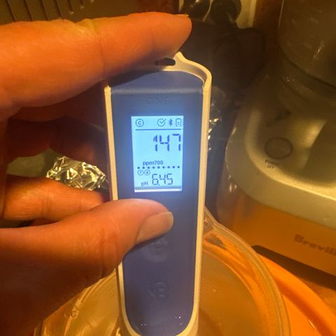GG#4  growlog photo: Aptus foliar spray ppm 