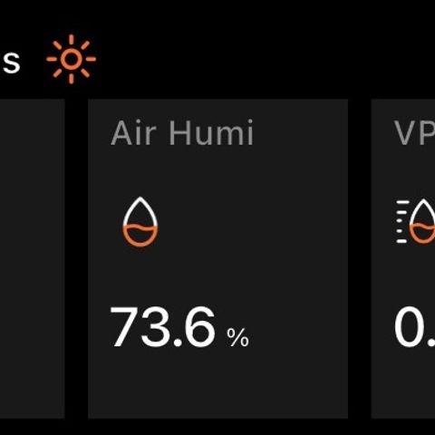 Super Sensi Star growlog photo: Date: January 22, 2026 (late night)
Stage: Day 5 post-transplant / Day 2–3 sprout
Plant Update: Hypocotyl now 1 13/16” (~4.6 cm) tall. Seed cap removed (was loose). Cotyledons still closed/folded. Stem pale but healthy. No true leaves yet. Soil still damp – no water added today (~500 mL Cal-Mag feed earlier).
Environment: Temp ~21–24°C, RH ~70–72%, VPD ~0.70 kPa (ideal). Light 30” away, Time Slot 18/6.
Actions: Seed cap gently removed. Humidifier/refilled.
Plan: No water tonight. Morning check: Cotyledon opening/greening? Stretch? Soil top dry? (Pic + GGS screenshot).