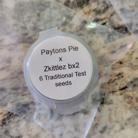 Peytons pie x Zkittles growlog timeline photo