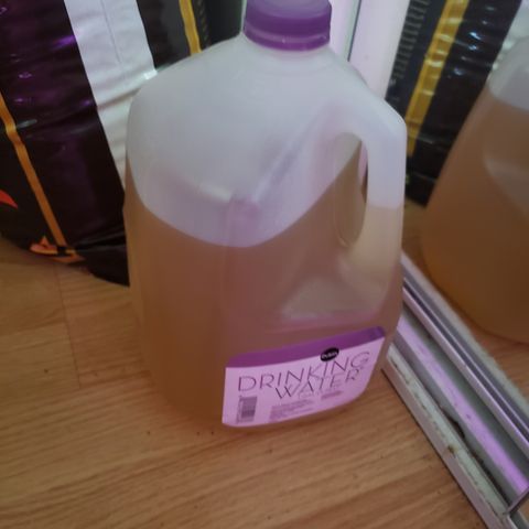 Destiny  growlog photo: Got new vitamins thanks to Steven from NYC- Spaceman
Hes been helping me.
I got this water bottle from publix and tested the water fucked it up I should have never touched or messed with it. This water comes on point from publix golden yellow 6.0
DONT MESS WITH THIS WATER! 