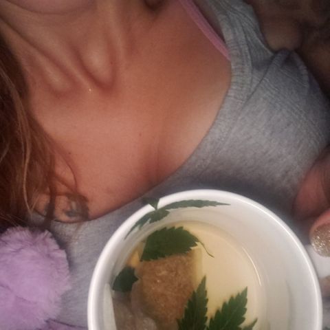 Destiny  growlog photo: Drinking from my Hard work and Labor this is Fire lol👽🔥😁😍☺☺💞