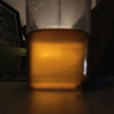 Caramelo F1 Early Version growlog photo: Přidaly jsme bio-grow poprvé tzv. "první hnojení" přidaly jsme 0.2 ml hnojiva a 300ml vody 