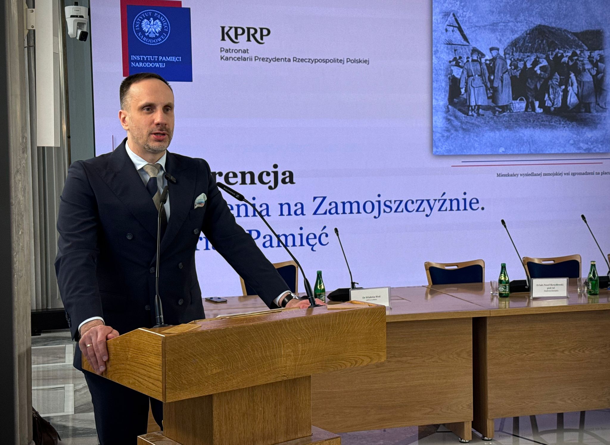 Zdjęcie do artykułu: Konferencja w Sejmie „Wysiedlenia na Zamojszczyźnie. Historia i Pamięć”