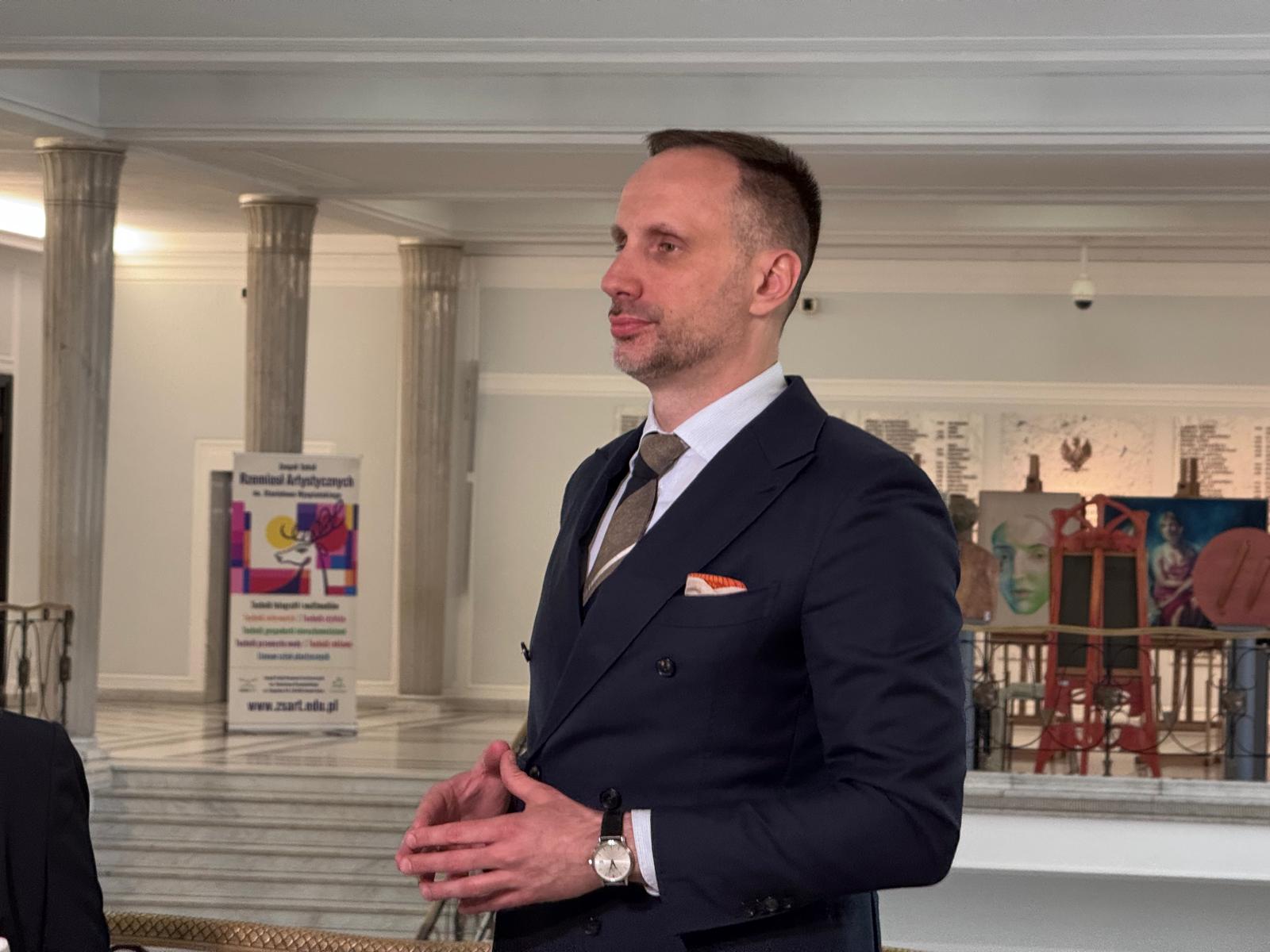 Odchodzę z Klubu Parlamentarnego Prawo i Sprawiedliwość