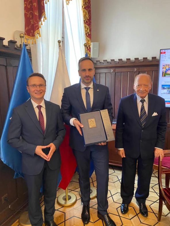 Współpraca rządu z samorządami jest dla nas priorytetem