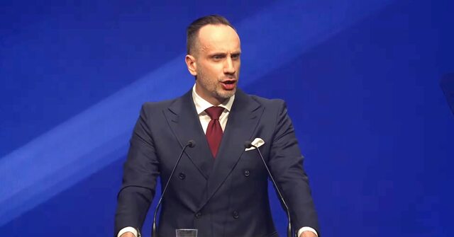 Tusk i Sienkiewicz wiedzą, że łamią prawo