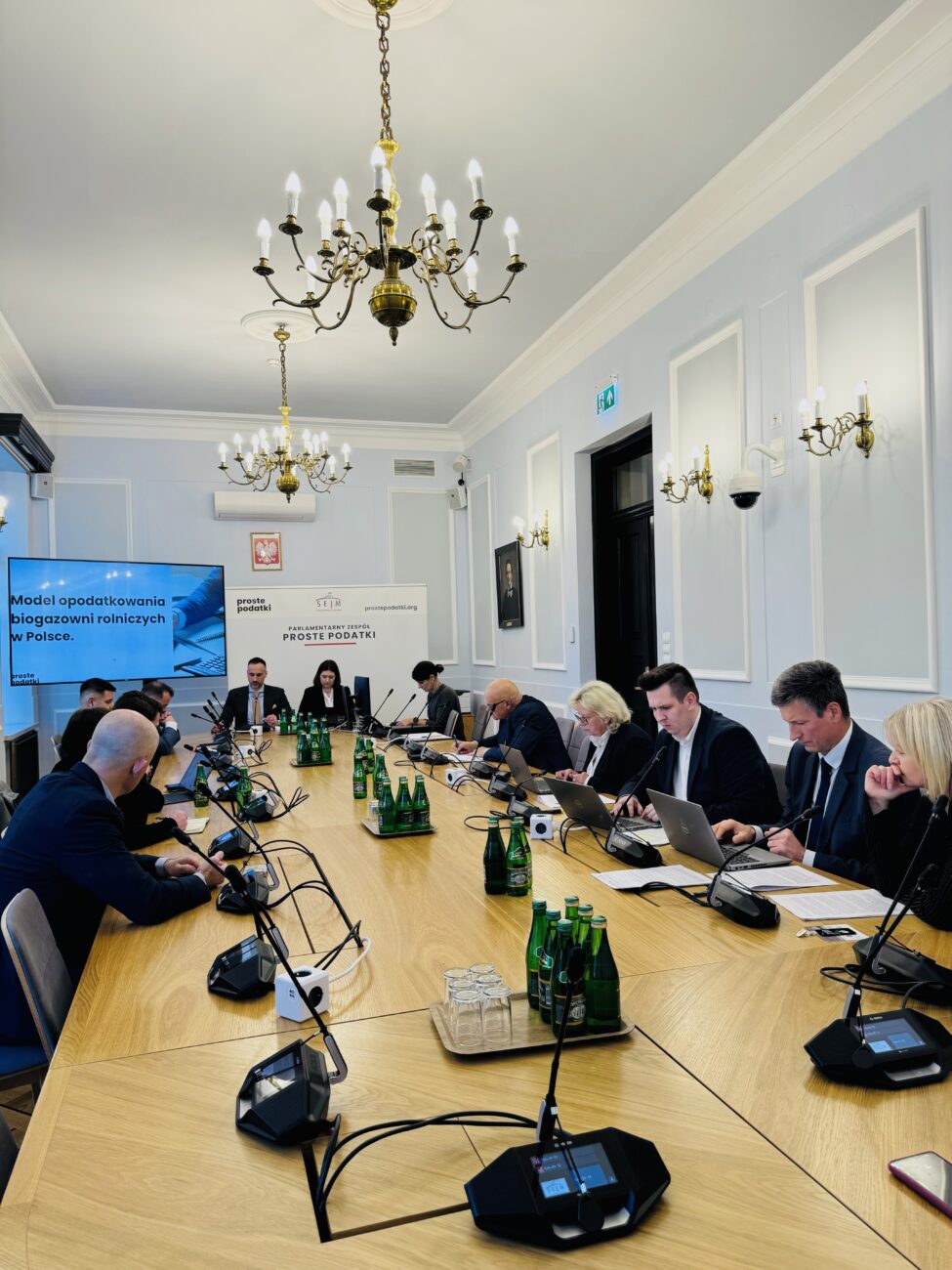 Parlamentarny Zespół Proste Podatki ws. modelu opodatkowania biogazowni rolniczych w Polsce