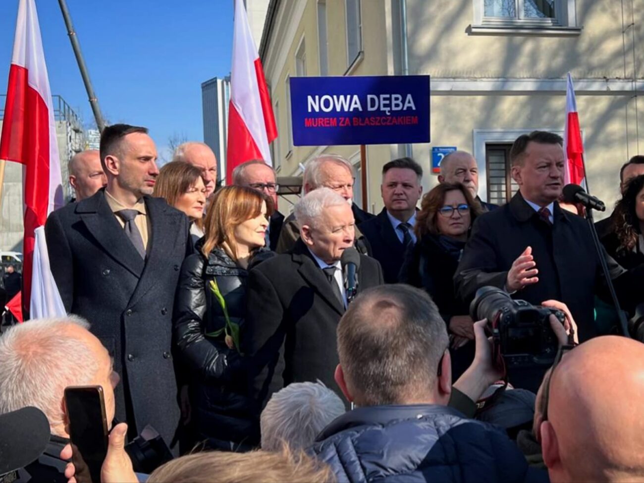 Murem za Mariuszem Błaszczakiem!