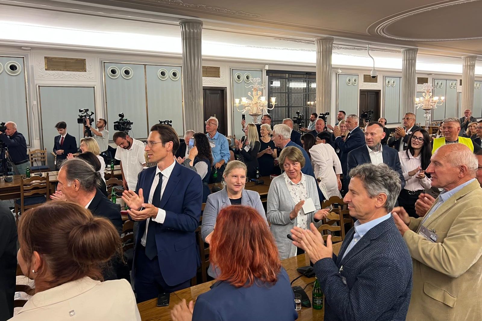 Historyczne posiedzenie Parlamentarnego Zespołu Ruchu Obrony Granic!