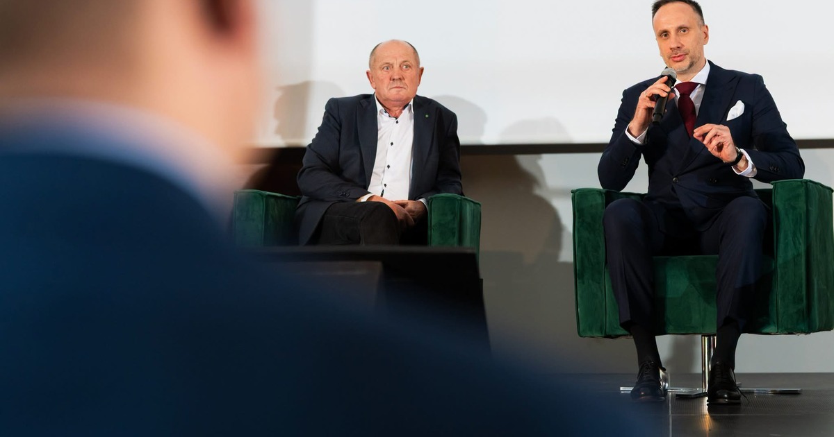 Janusz Kowalski na debacie ministrów o biopaliwach