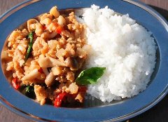 野菜がゴロゴロ入ったガパオライス