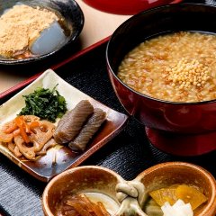 따뜻한 차 죽 세트