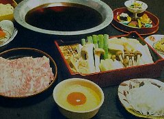 通常のすき焼きよりも、あっさりしたお鍋
