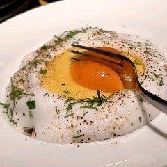 写真映えするカルボナーラ