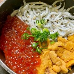 三種類の海鮮を食べ比べできます