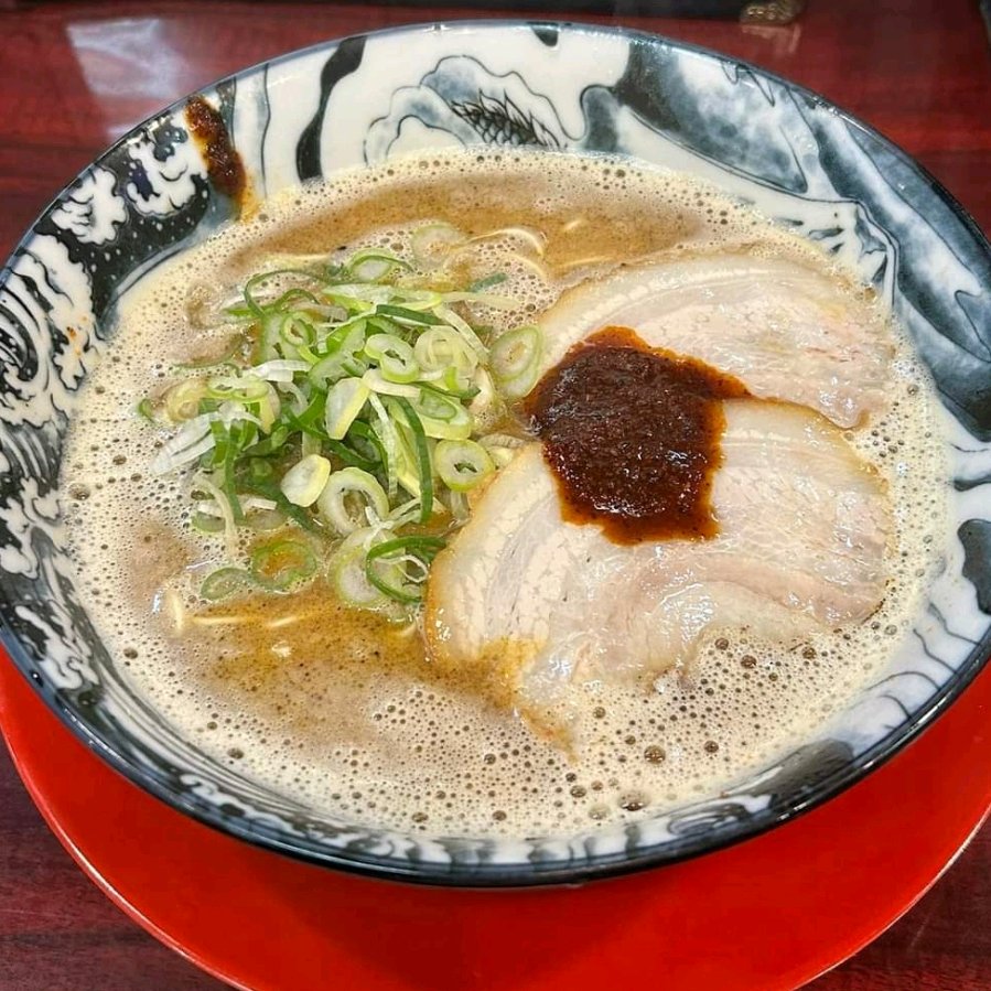 茶とんこつラーメン