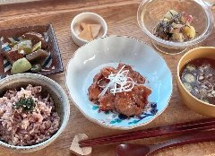 Healthy lunch with brown rice and seasonal side dishes