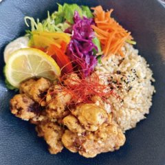 Zangi made with soybean meat and tossed in a sweet-and-sour sauce.