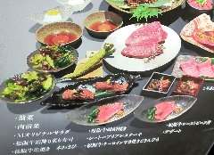 松阪牛サーロインのすき焼きもあるコース