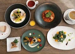 Vegan foie gras, cake, fish and pasta course