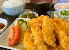 ふわふわサクサクのとり天。