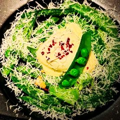 3種類の豆野菜のガーリックソテー。
