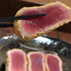 レアで揚げた鮪を塩ワサビで。