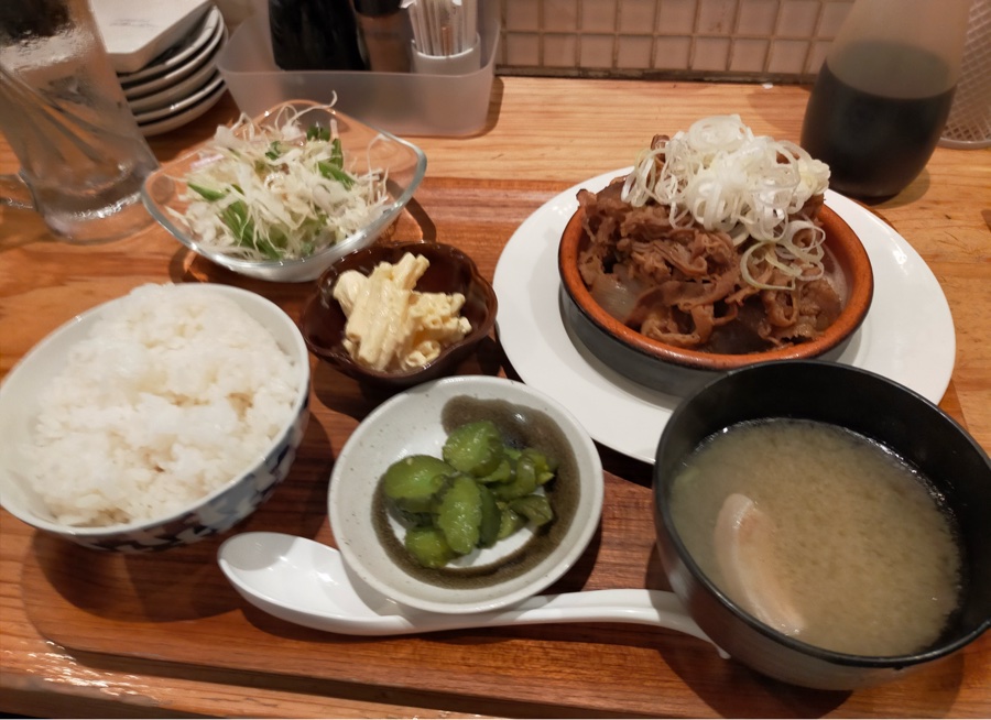 肉豆腐定食
 (Niku dofu teishoku)