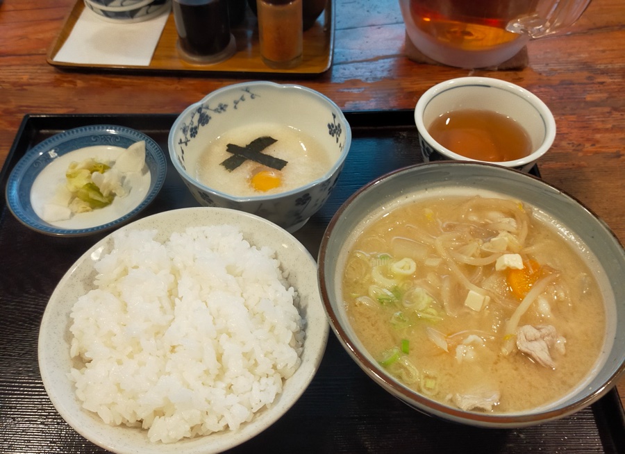 ぶた汁定食