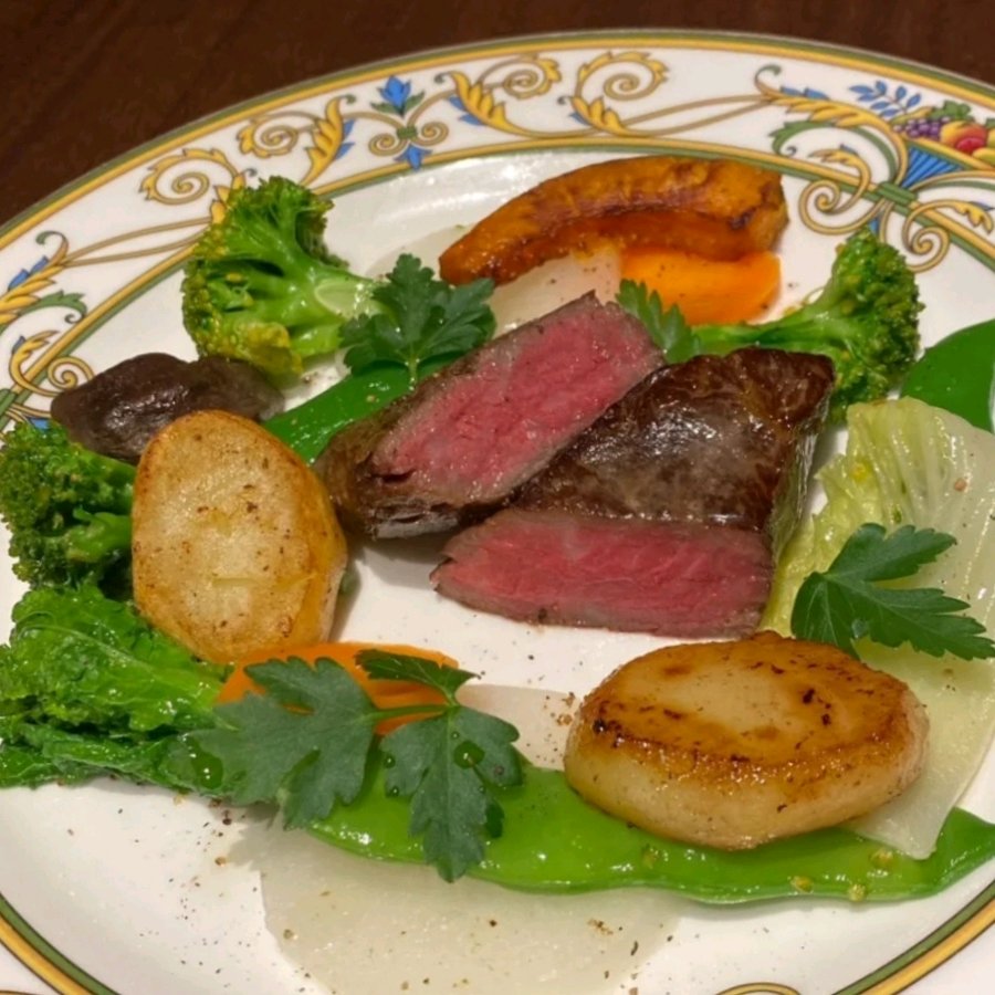 出雲だんだん牛のサーロインステーキ