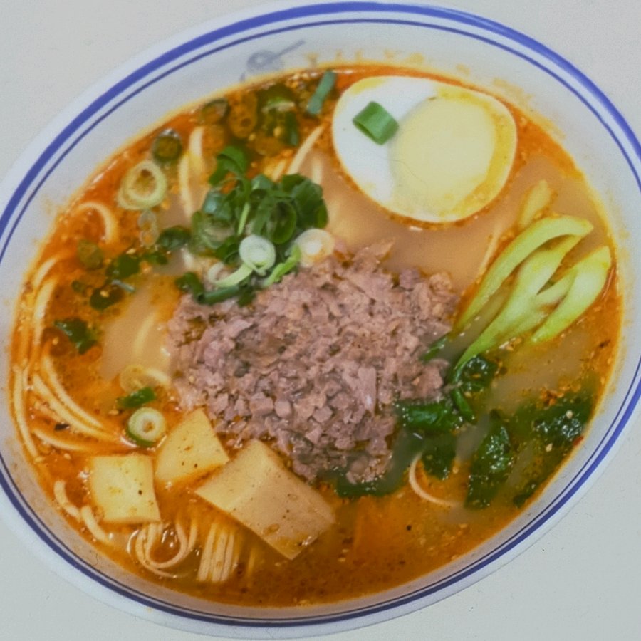 牛肉担々麺