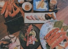タラバガニを刺身、茹で、で食べられるコース。上レベルの寿司付き。