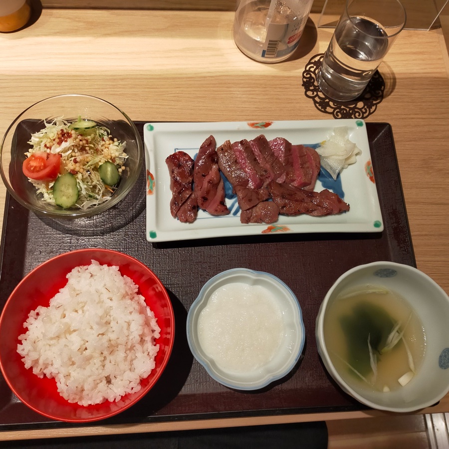 Core tongue set meal
 (Shintan teishoku)