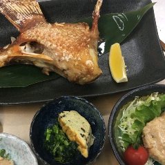 金目鯛のさんが焼きがつく。