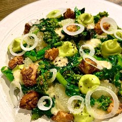 白ワインや、スパークリングワインと合う爽やかなサラダ