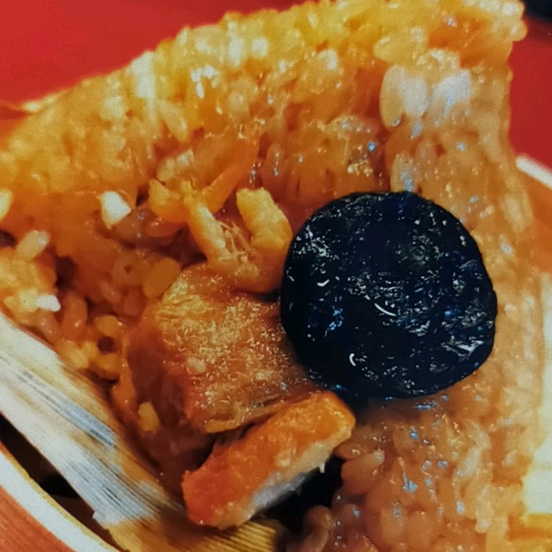 肉ちまき (Niku chimaki)