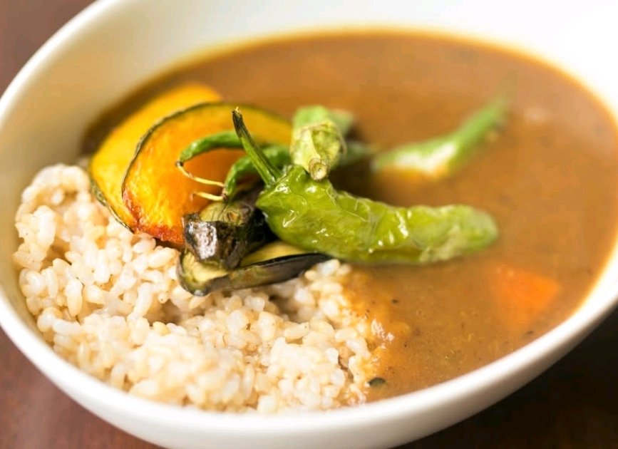 季節の有機野菜とお豆のベジカレー