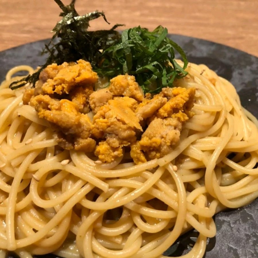 Pasta with sea urchin sauce(ウニのソースパスタ)