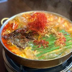 内脏锅是可以尽情享受辣椒和花椒的辣味的料理。