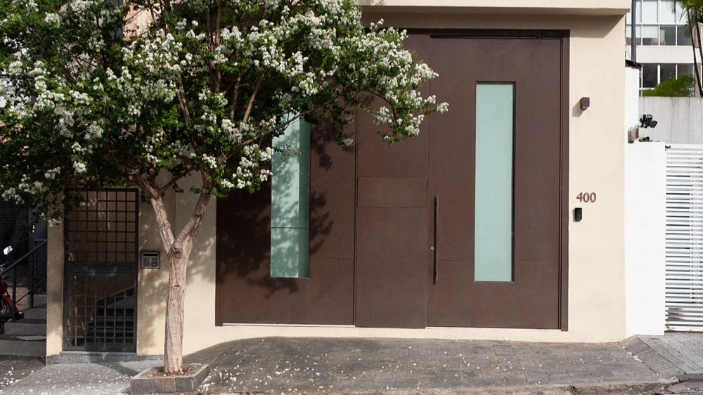 Fachada da Galeria Frente